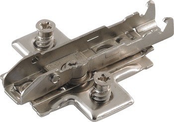 Křížová montážní podložka, s předmontovanými eurošrouby