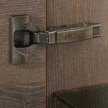 Nábytkový závěs, Blum Clip top Blumotion 110°, plně naložená montáž