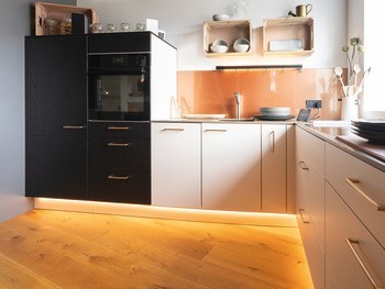 Osvětlovací LED páska, Häfele Loox5 LED 2071, 12 V, 8 mm, 2pólové (jednobarevné), 60 LED/m, 4,8 W/m, IP20