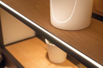 Osvětlovací LED páska v silikonovém pouzdru, Häfele Loox5 LED 3085, 24 V, 6,5 x 6 mm, 2pólové (tunable white 2vodičová technologie), 2 x 320 LED/m, 9,6 W/m, IP44