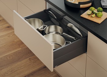 Příčný reling, Blum Ambia Line, pro Blum Merivobox, pro systémovou výšku E s příčným relingem vpředu