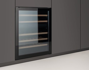 Prosklená lednice na víno, Häfele Assedo RUW14GB82d6a, Pro šířku korpusu: 600 mm