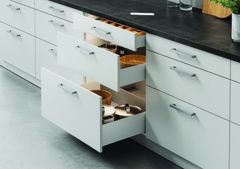 Systém zásuvkových výsuvů s bočnicí, Häfele Matrix Box Single