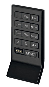 Zámek se závorou, s klávesnicí