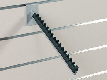 Závěsný věšák, Šikmá