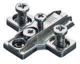 Křížová montážní podložka, Häfele Metalla 510 A, zinková slitina, předmontované eurošrouby, pro tloušťku bočního panelu 19 mm